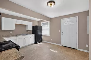 2183 Safford Ave, Columbus, OH 43223 - Photo 5