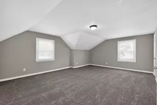 636 S Ashburton Rd, Columbus, OH 43213 - Photo 19