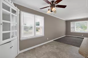 636 S Ashburton Rd, Columbus, OH 43213 - Photo 11