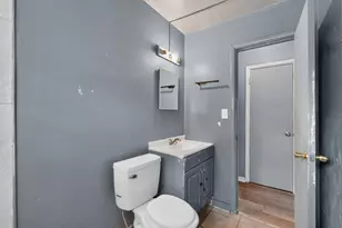2418 Century Dr, Columbus, OH 43211 - Photo 23