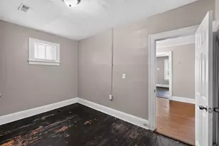 229 S Eureka Ave, Columbus, OH 43204 - Photo 13