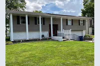 1300 Hilton Drive, Reynoldsburg, OH 43068 - Photo 1