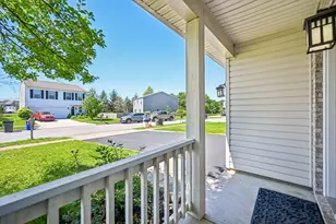 7428 Maple Spice Ave, Canal Winchester, OH 43110 - Photo 5