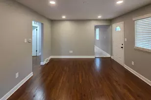 3137 Hillgate Rd, Columbus, OH 43207 - Photo 9