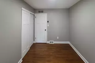3137 Hillgate Rd, Columbus, OH 43207 - Photo 25