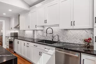 180 S Ardmore Rd, Columbus, OH 43209 - Photo 17