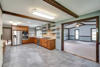 18080 Woodview Lane, Fredericktown, OH 43019 - Photo 9