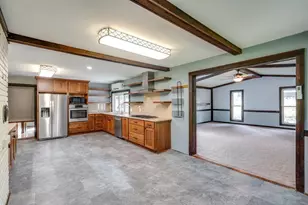 18080 Woodview Ln, Fredericktown, OH 43019 - Photo 9