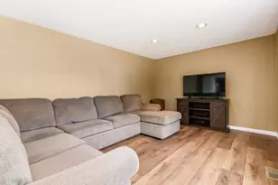 8138 Maugham Dr, Reynoldsburg, OH 43068 - Photo 23