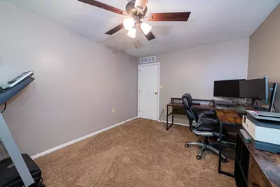 516 McIntosh Drive, Howard, OH 43028 - Photo 9