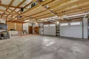 320 W Jefferson St, Baltimore, OH 43105 - Photo 57