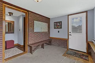 320 W Jefferson St, Baltimore, OH 43105 - Photo 13