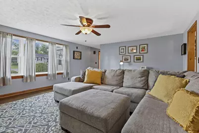 320 W Jefferson Street, Baltimore, OH 43105 - Photo 17