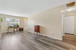346 Brisbane Ave, Westerville, OH 43081 - Photo 9