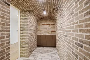 3151 Asbury Dr, Columbus, OH 43221 - Photo 21