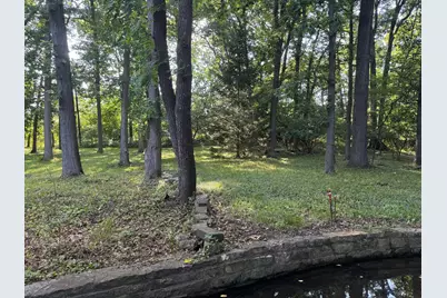 2300 Hoxton Court, Columbus, OH 43220 - Photo 9