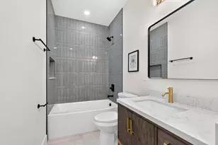 1056 Campbell Ave, Columbus, OH 43223 - Photo 39
