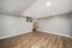 53 E Hocking St, Canal Winchester, OH 43110 - Photo 25