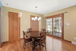 2520 Douglas Dr, Zanesville, OH 43701 - Photo 7
