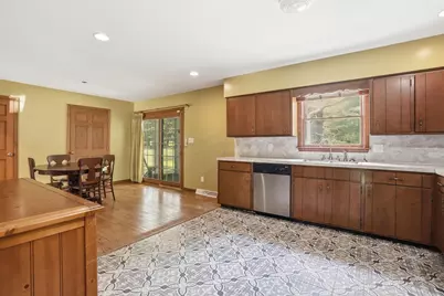 2520 Douglas Drive, Zanesville, OH 43701 - Photo 11