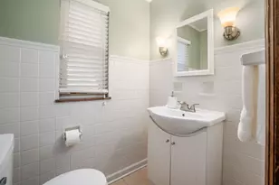 870 Euclaire Ave, Columbus, OH 43209 - Photo 25