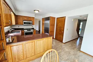 5560 Forest Glen Dr, Grove City, OH 43123 - Photo 21