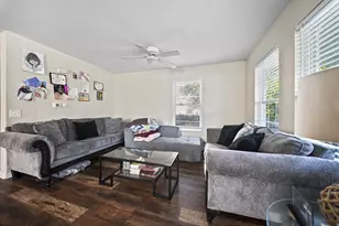 1549 Briarwood Ave, Columbus, OH 43211 - Photo 23