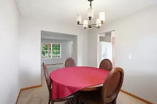 4477 Knoll Crest Dr, Grove City, OH 43123 - Photo 9