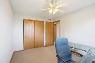 4477 Knoll Crest Dr, Grove City, OH 43123 - Photo 39