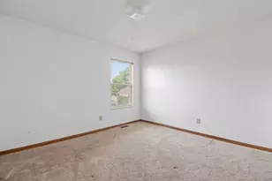523 Winnard Dr, Columbus, OH 43213 - Photo 39