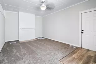 2464 Sullivant Ave, Columbus, OH 43204 - Photo 3
