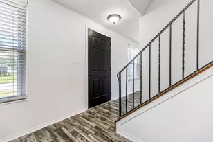 1788 Winding Field St, Columbus, OH 43223 - Photo 7