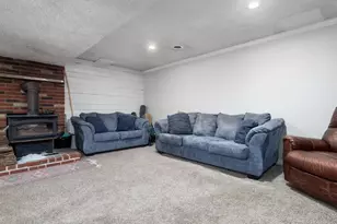 4045 Edward Dr, Zanesville, OH 43701 - Photo 27