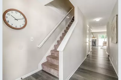 4726 Parrau Drive #58B, Columbus, OH 43228 - Photo 7