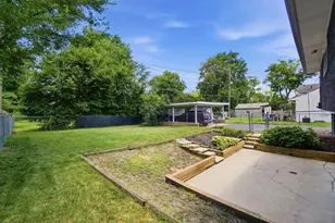 796 Drummond Ct, Columbus, OH 43214 - Photo 37
