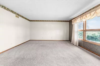 900 Forest Hill Drive, Marion, OH 43302 - Photo 9