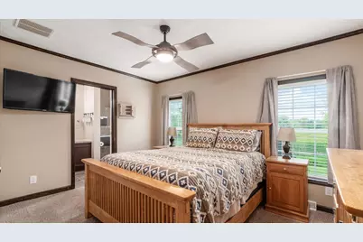 70 Liberty Avenue SE, Jacksontown, OH 43030 - Photo 13