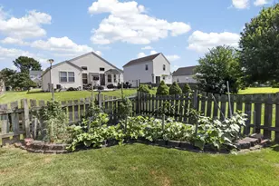 1563 Mallard Cir W, Newark, OH 43055 - Photo 43