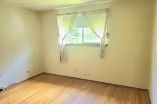 5230 Hacket Dr, Columbus, OH 43232 - Photo 11