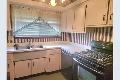 5230 Hacket Drive, Columbus, OH 43232 - Photo 3