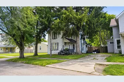 242 N Grand Avenue, Marion, OH 43302 - Photo 1