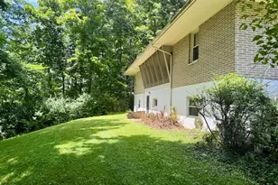 348 Shannon Dr, Chillicothe, OH 45601 - Photo 47
