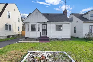 2204 Medina Ave, Columbus, OH 43211 - Photo 1