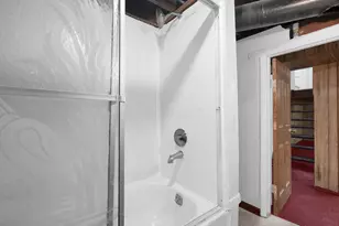2204 Medina Ave, Columbus, OH 43211 - Photo 21