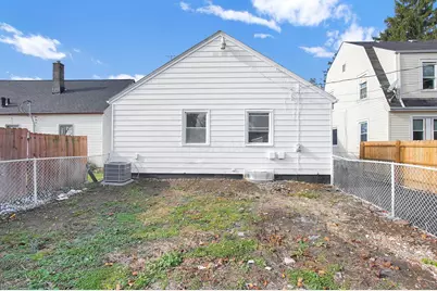 2204 Medina Avenue, Columbus, OH 43211 - Photo 23