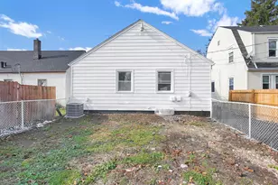 2204 Medina Ave, Columbus, OH 43211 - Photo 23