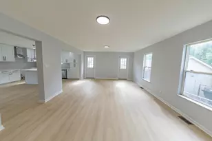 512 N Warren Ave, Columbus, OH 43204 - Photo 9