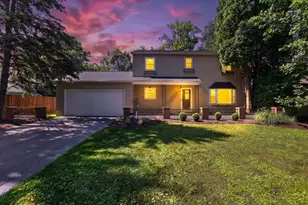 201 Chaucer Ct, Worthington, OH 43085 - Photo 1