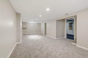 2505 Avalon Pl, Columbus, OH 43219 - Photo 37
