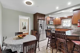 521 E Johnstown Rd, Columbus, OH 43230 - Photo 13